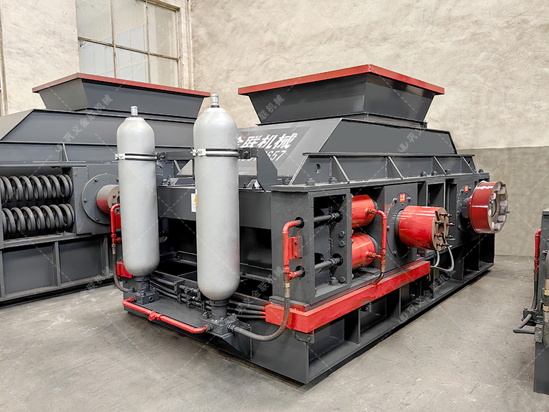 在挑选白云石对辊蜜柚免费观看视频在线生产厂家时，该考虑哪些因素呢？